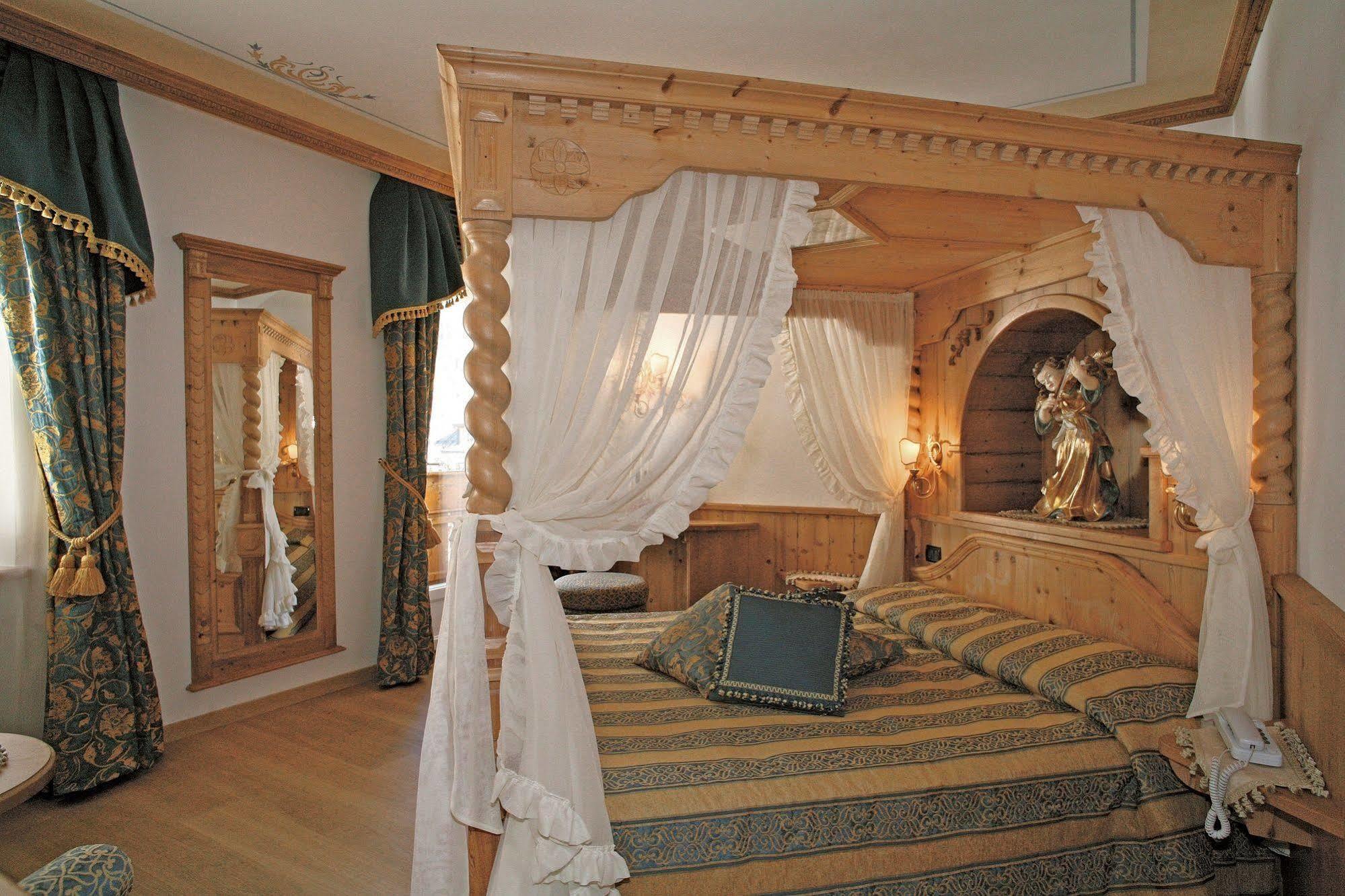 Hotel Colbricon Beauty&Relax San Martino Di Castrozza Esterno foto