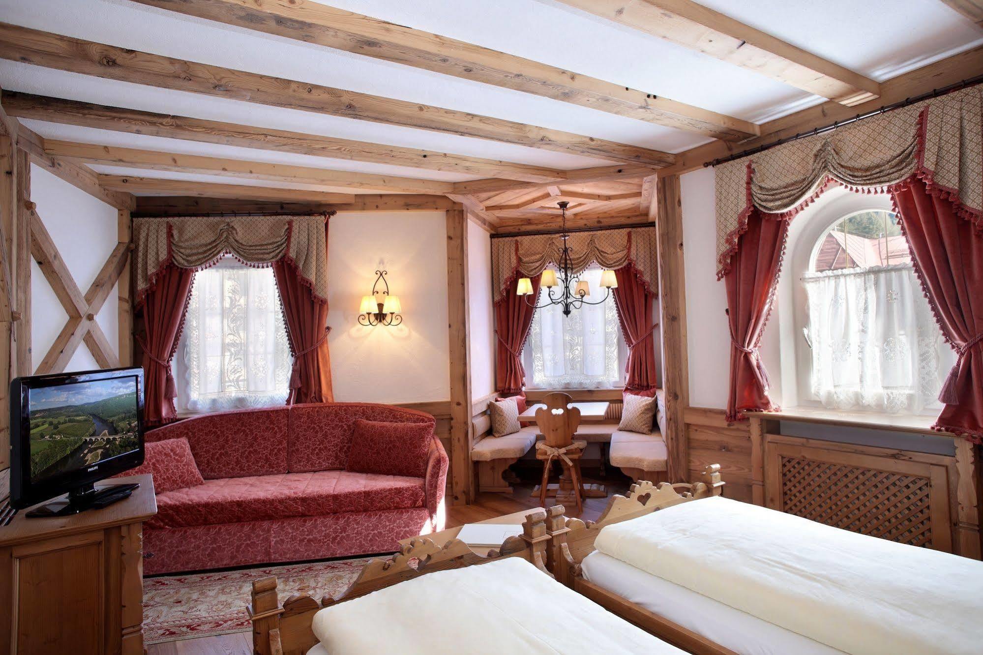 Hotel Colbricon Beauty&Relax San Martino Di Castrozza Esterno foto