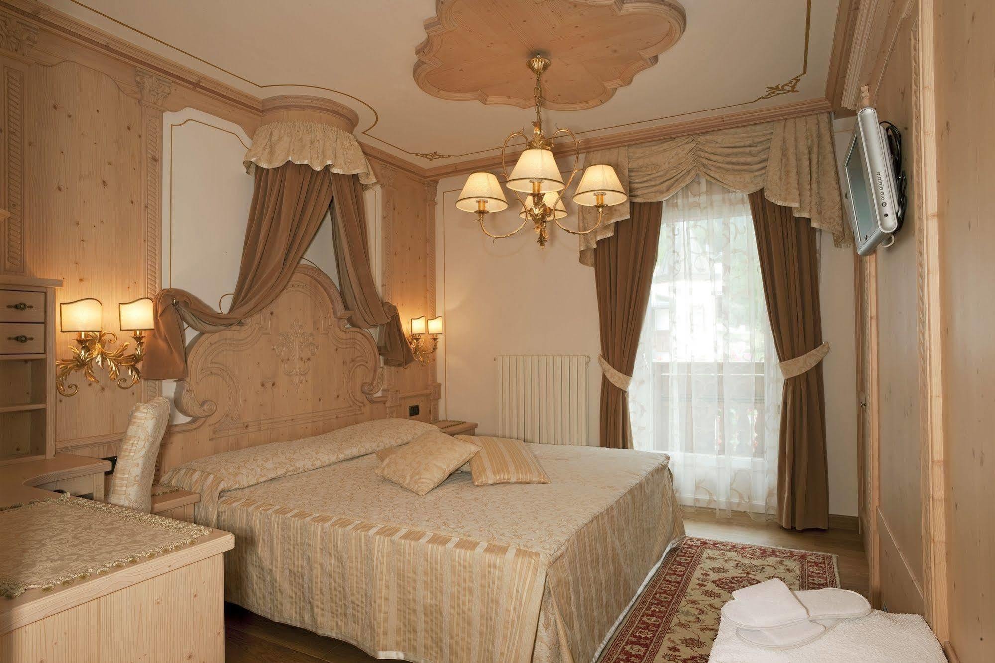 Hotel Colbricon Beauty&Relax San Martino Di Castrozza Esterno foto