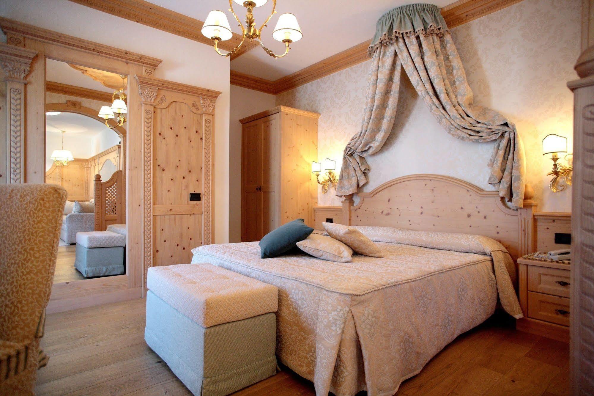 Hotel Colbricon Beauty&Relax San Martino Di Castrozza Esterno foto